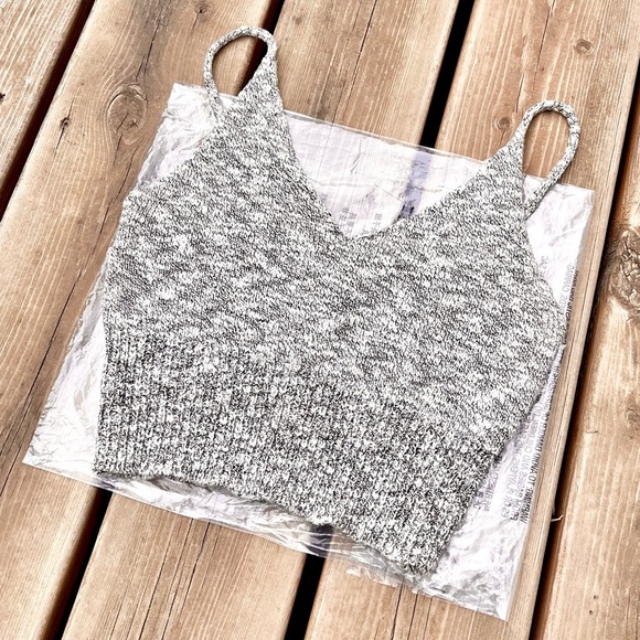 Streetwear Society Knit Crop Top - Picture 1 of 7